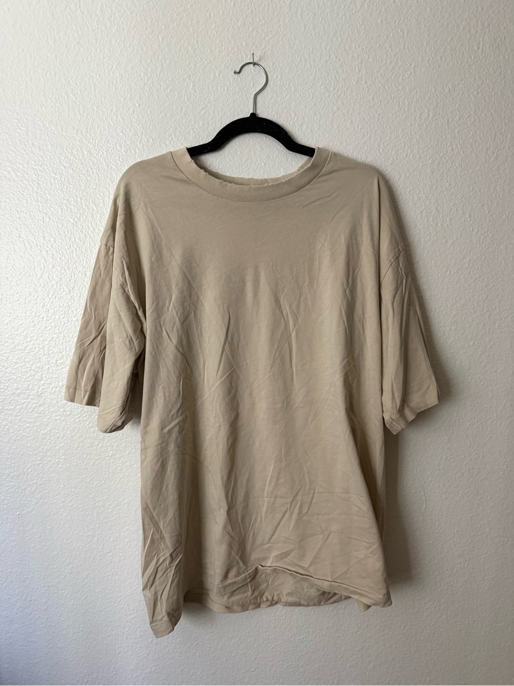 NWOT Elwood Classic Women's Short Sleeve Tee in Beige Size XXL